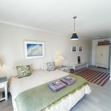 Langebaan-On-Sea Hotel ภายนอก รูปภาพ